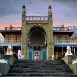 Дворцы Крыма (комфорт) Дворцы Крыма (комфорт)