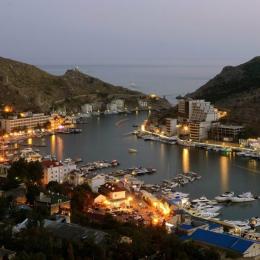 Экскурсия по Балаклавской бухте с выходом в море Экскурсия по Балаклавской бухте с выходом в море