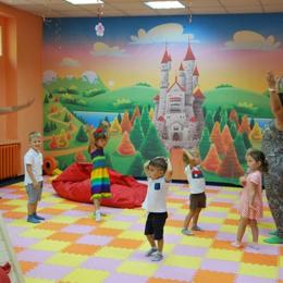 Мини-Сад: посещение 5 дней в неделю Мини-Сад: посещение 5 дней в неделю
